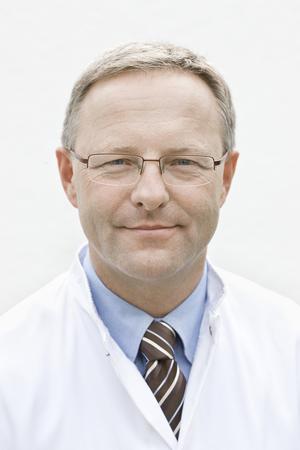 Dr. med. T. Günnewig