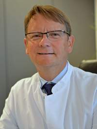 Dr. Lawo Dr. Lawo