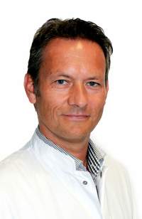 Dr. Oliver Müller-Klönne